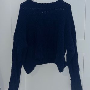 Dark blue cropped knit sweater
